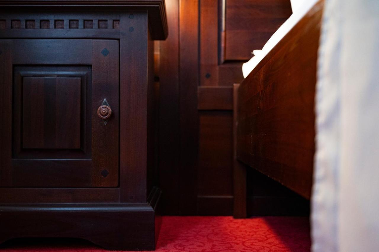 Hotel Bohemia Bacau Bagian luar foto